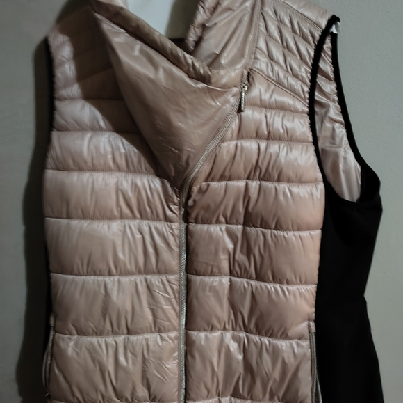 Calvin Klein Performance Women’s Puffer Pink & Black Vest Size 2X Pre-owned - Picture 5 of 7